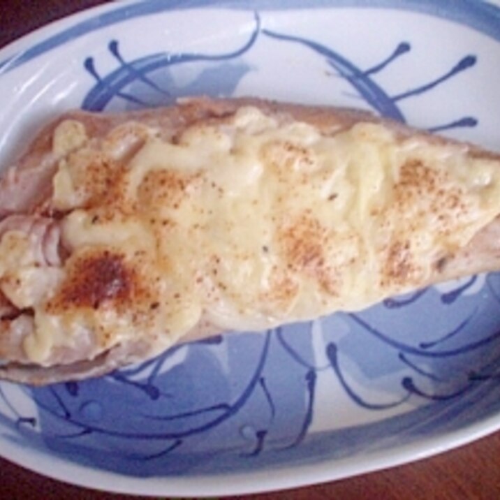 マヨネーズ・七味・醤油・チーズかけ焼きホッケ☆